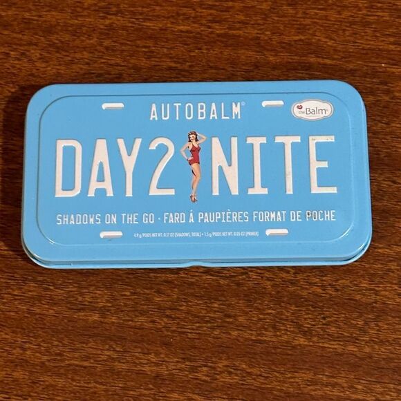 theBalm day to night New York pallet - Picture 5 of 5